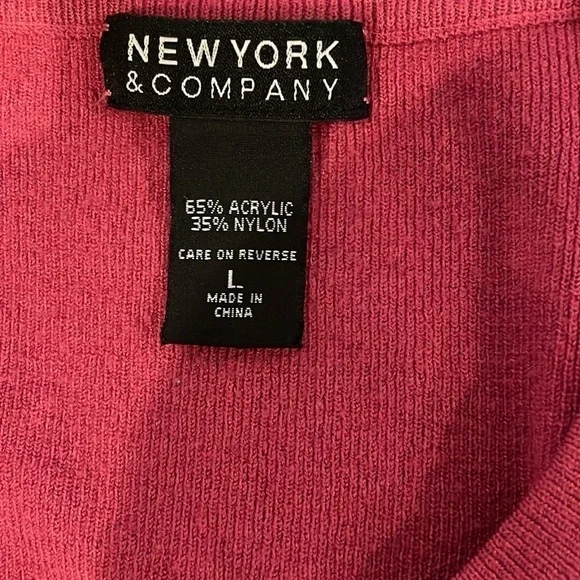 New York & Company Dark Pink Sweater Large - Picture 7 of 8
